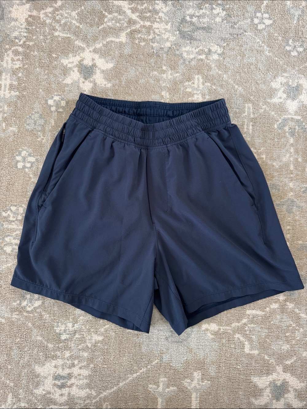Lululemon Men's Performance Shorts - Navy